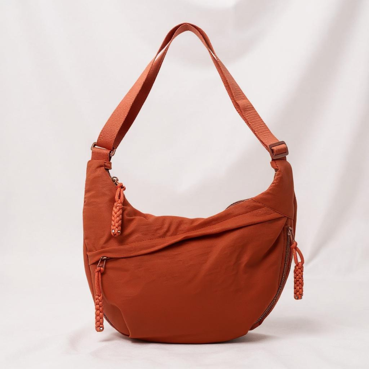 Gayle™ | Half-Moon Sling Bag